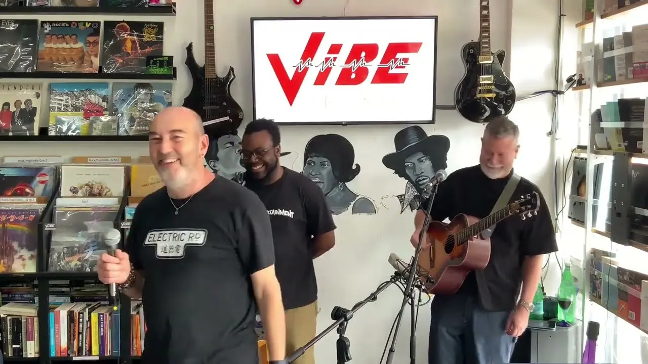 SJ The Artisan & Glen Alfred at VIBE